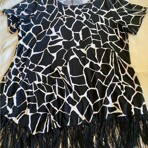 Avenue Black and White Graphic Asymmetrical Blouse